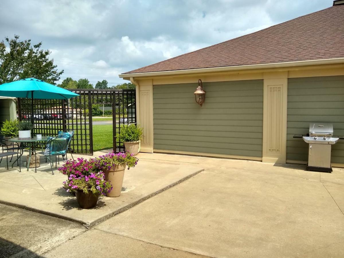 Southern Comfort Suites Mayfield Bagian luar foto