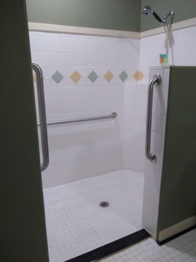 Southern Comfort Suites Mayfield Bagian luar foto