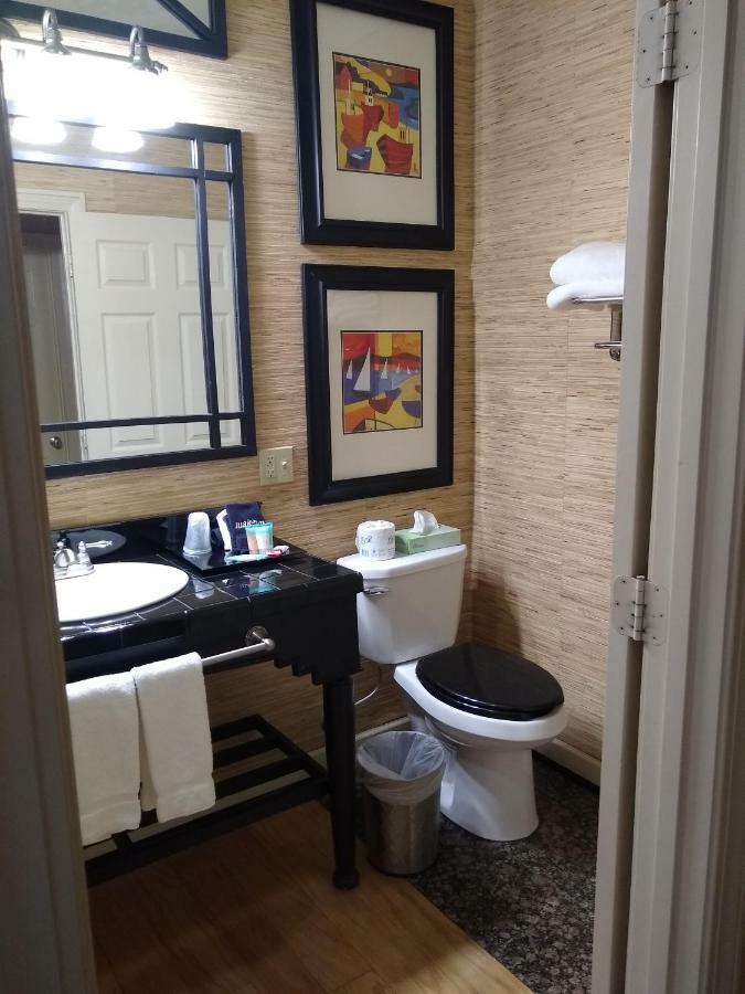 Southern Comfort Suites Mayfield Bagian luar foto